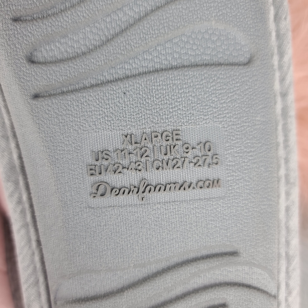 DEARFOAMS Memory Foam Slippers - Picture 7 of 8